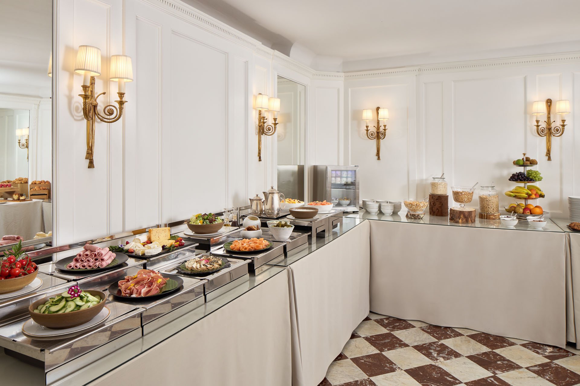 Hotel Regina Louvre - Petit-déjeuner buffet